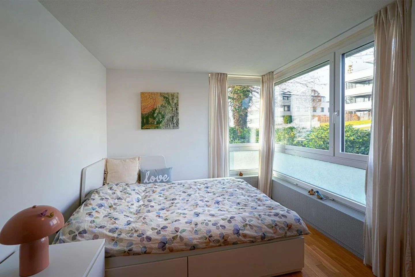 Spacious and bright apartment with wonderful views of the Säntis - Photo 11 of 13