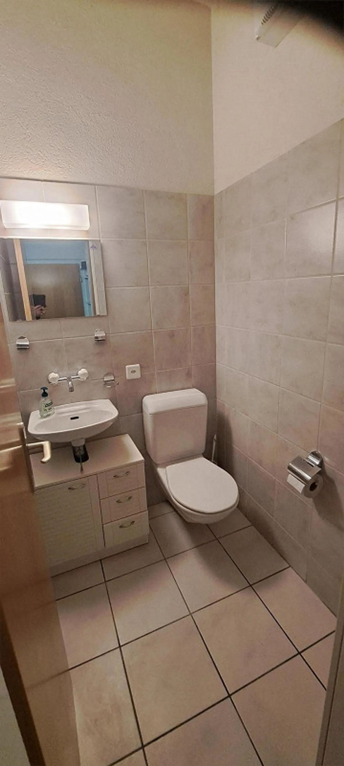 Atelier / Galerie / Salle de Pratique Recherché? - Photo 9 sur 10