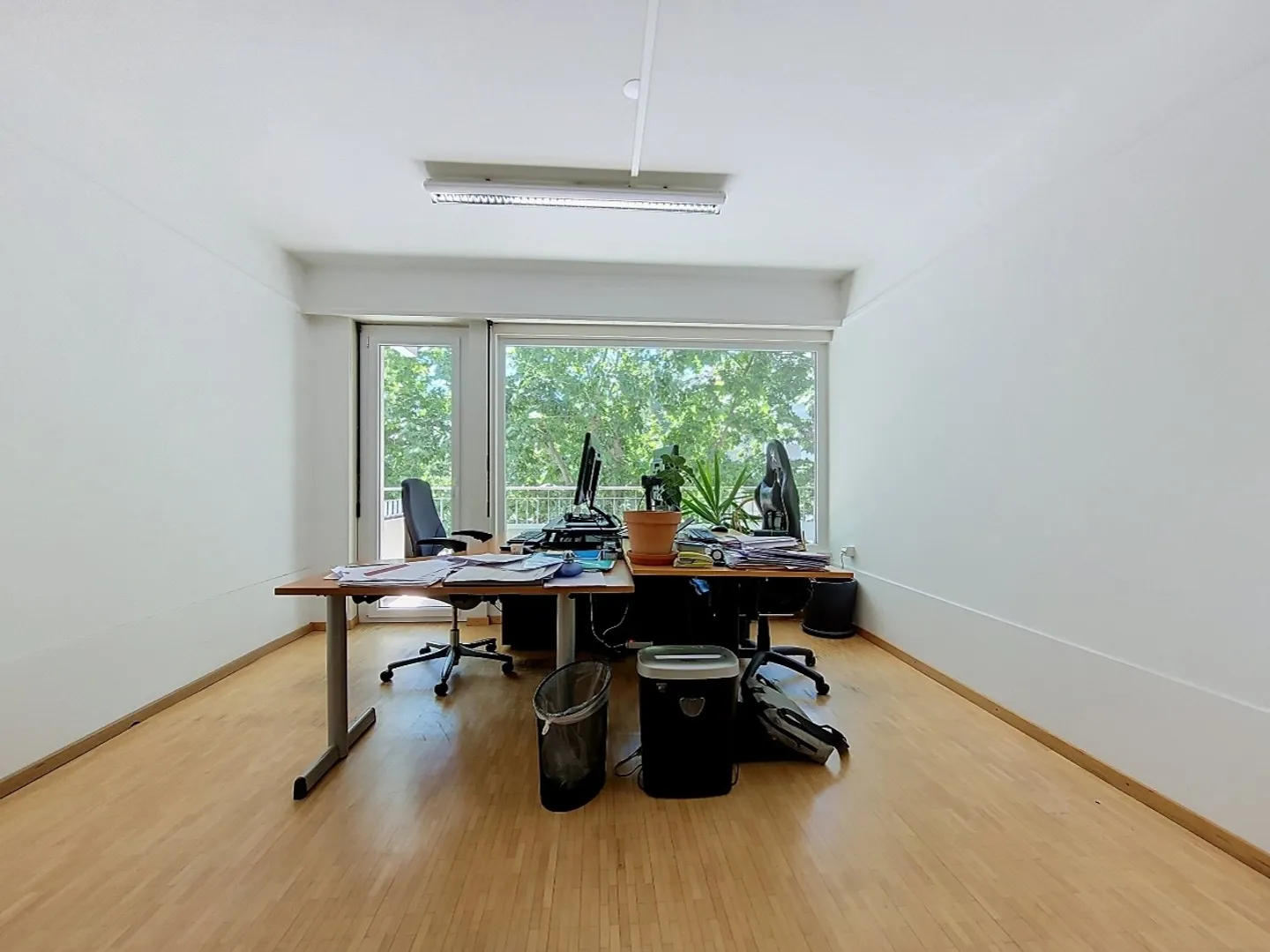 Office 6.5 rooms - Photo 5 of 16