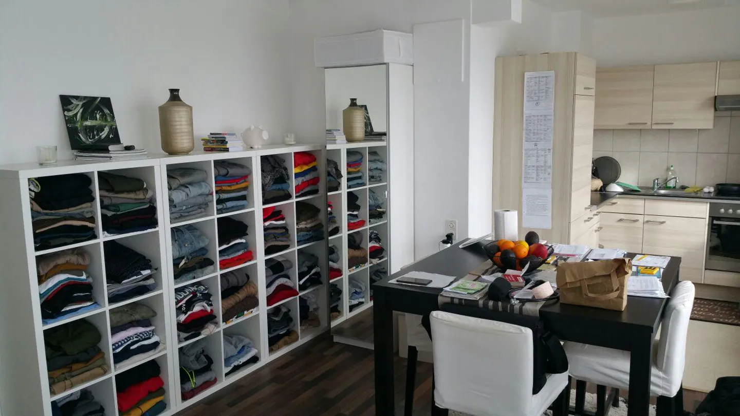 Apartment - Photo 5 of 8
