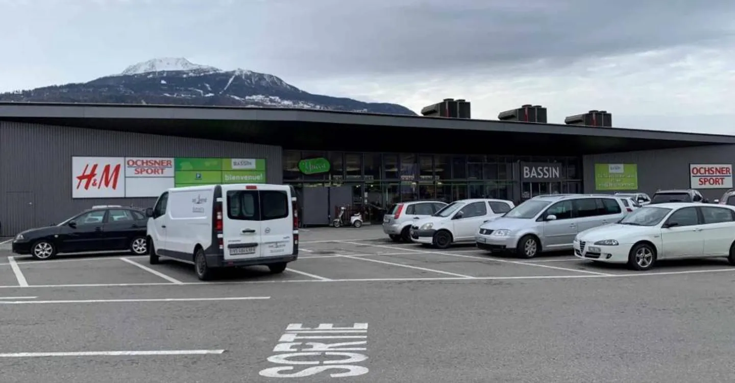 Spazio Commerciale a Conthey - Foto 1 di 5