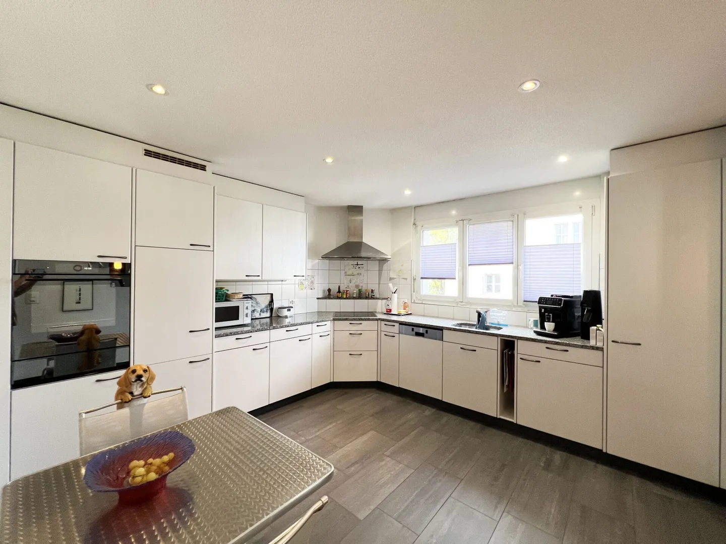 Votre nouveau chez-vous avec charme, soleil et qualité de vie - Photo 2 sur 12