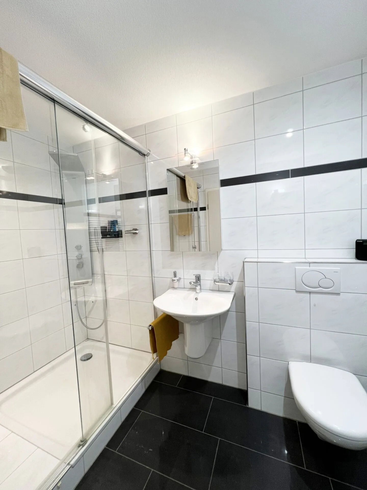 Votre nouveau chez-vous avec charme, soleil et qualité de vie - Photo 10 sur 12