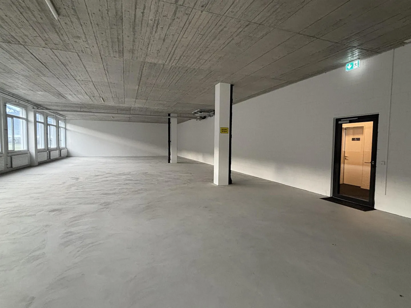 Spazi commerciali moderni e flessibili in una posizione centrale a Sarnen - Foto 7 di 8