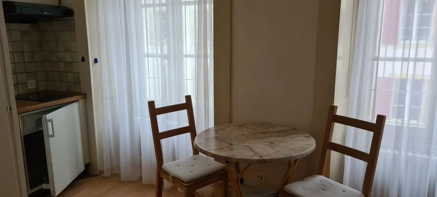 Appartamento Neuchâtel - 1 stanza - Foto 4 di 8