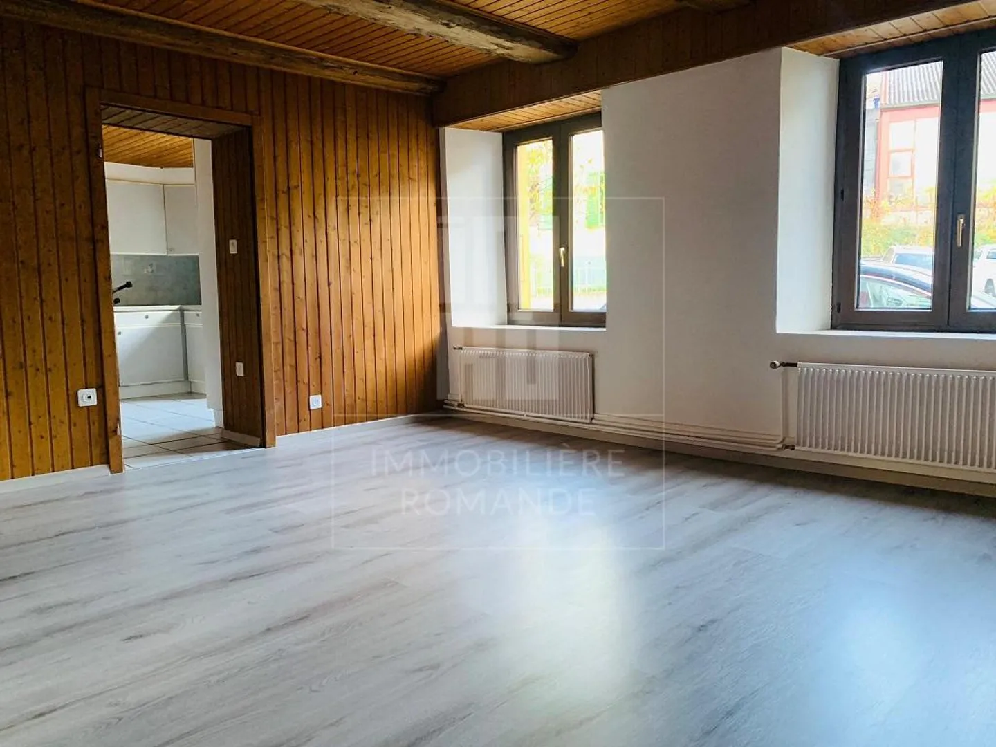 Angenehmes 4-Zimmer-Apartment in Moutier - Foto 1 von 5