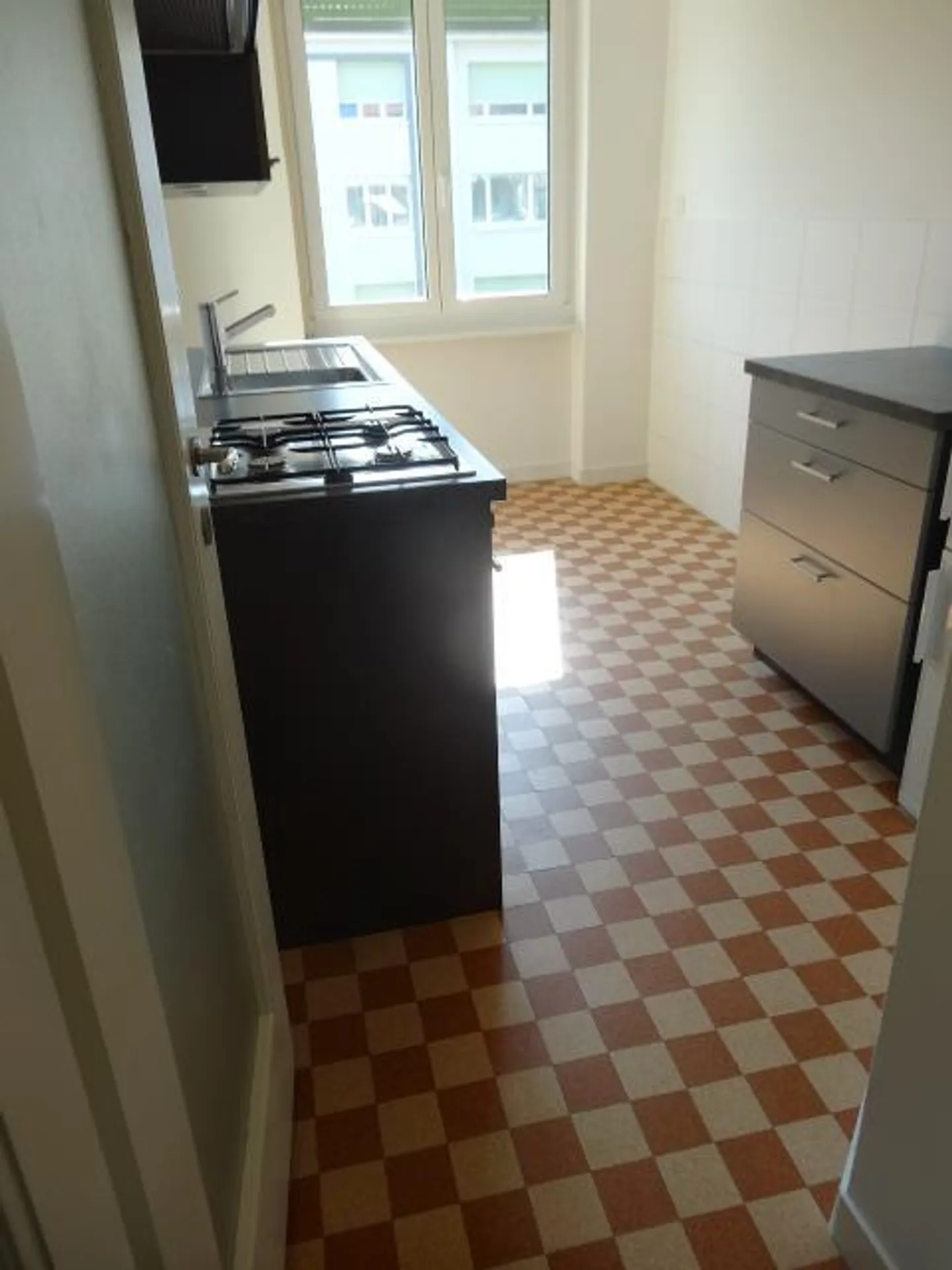 Geräumige 3,5-Zimmer-Wohnung - Foto 3 von 10