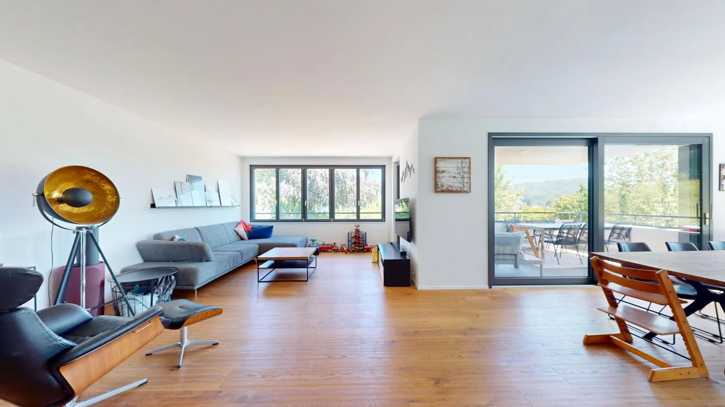 Unique Garden Apartment in a Desirable and Elevated Location - Photo 5 of 10