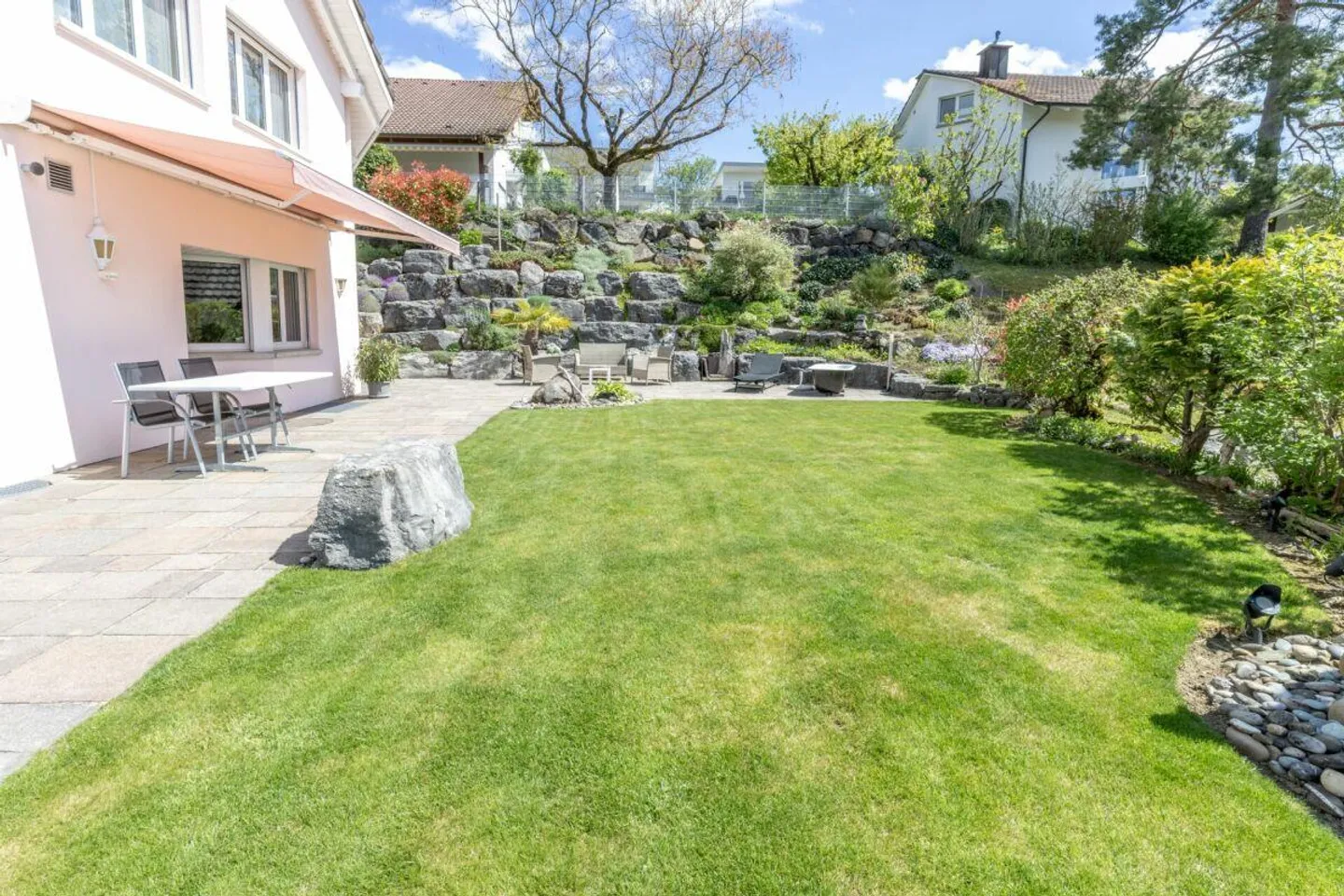 Vue panoramique de rêve rencontre qualité de vie - maison individuelle polyvalente en emplacement élevé - Photo 4 sur 16