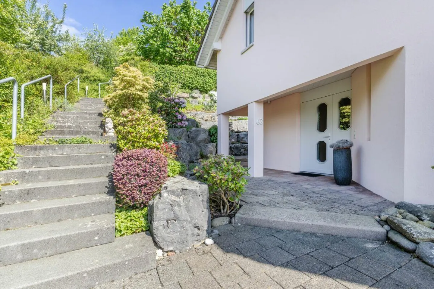 Vue panoramique de rêve rencontre qualité de vie - maison individuelle polyvalente en emplacement élevé - Photo 5 sur 16