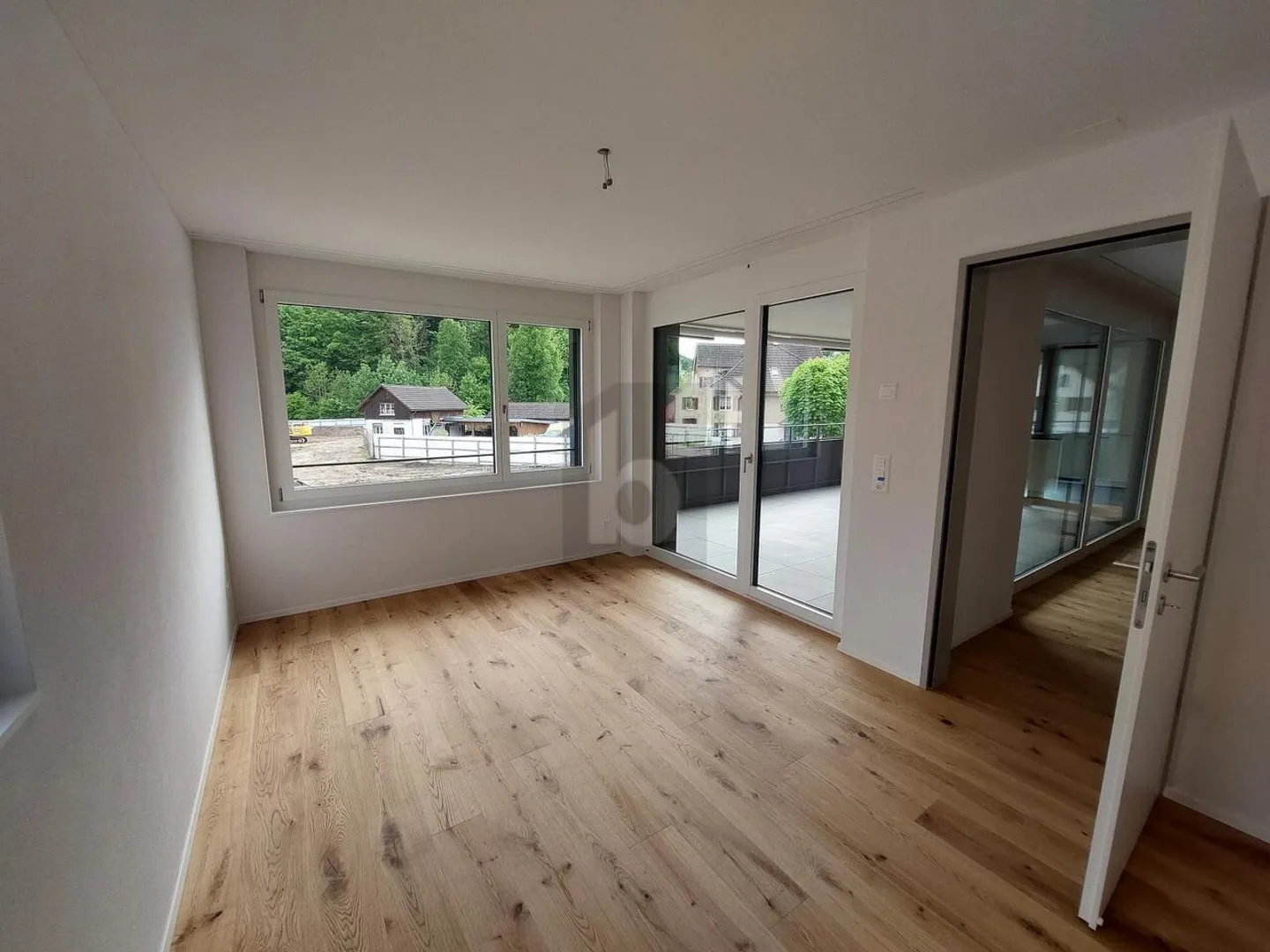 SPACIEUX, MODERNE ET FAMILIAL - Photo 3 sur 6