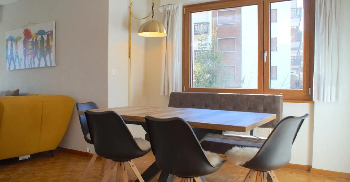 Renovated Apartment in Crans-Montana - Photo 2 of 13