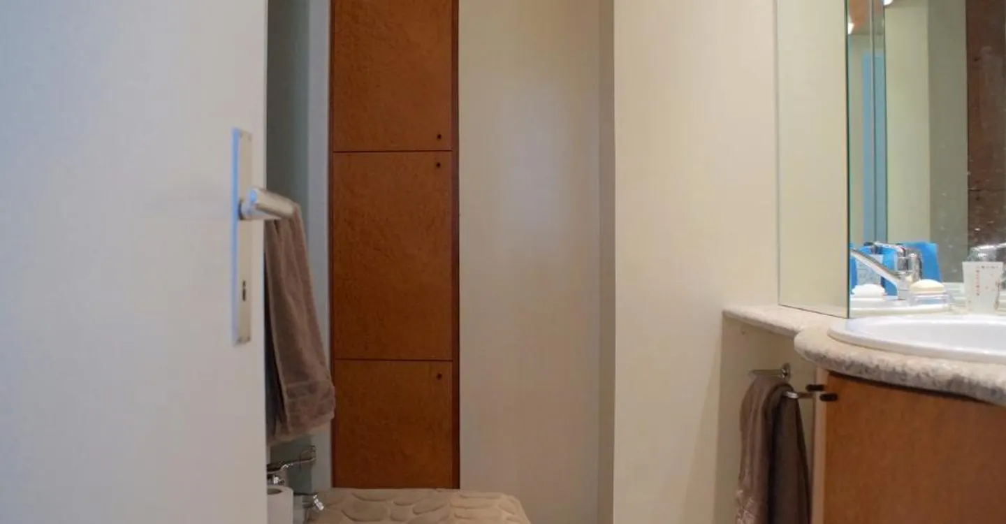 Renovated Apartment in Crans-Montana - Photo 9 of 13