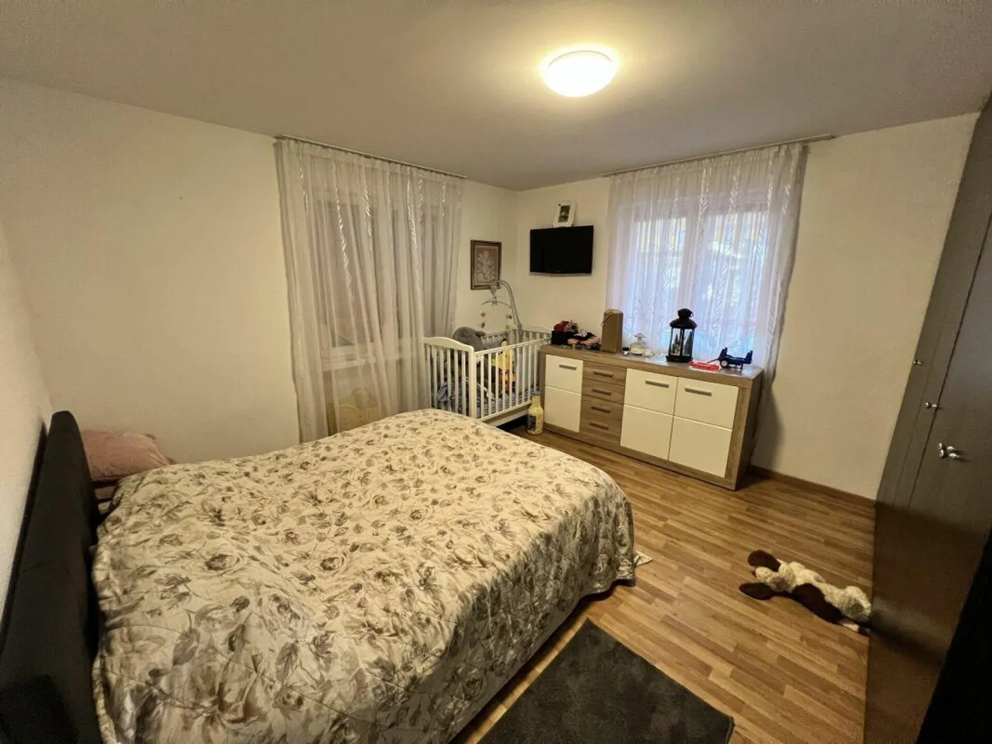 3,5 + 3,5 Zimmer Doppelhaushälfte mit Garten - Foto 8 von 28