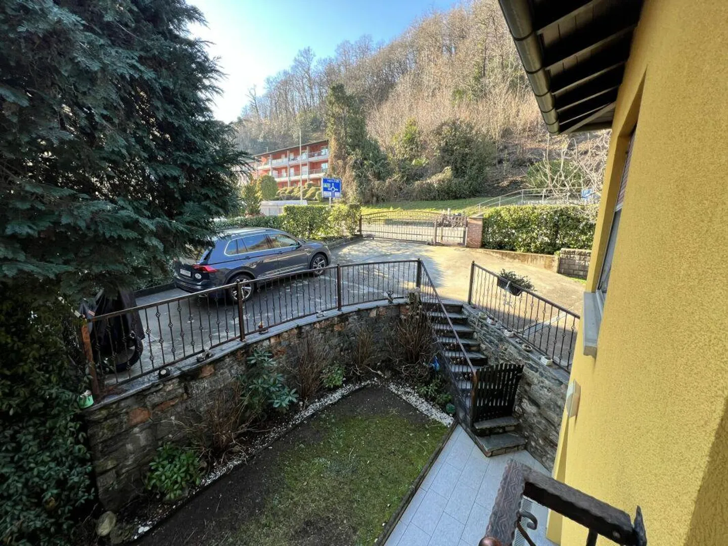 3,5 + 3,5 Zimmer Doppelhaushälfte mit Garten - Foto 19 von 28