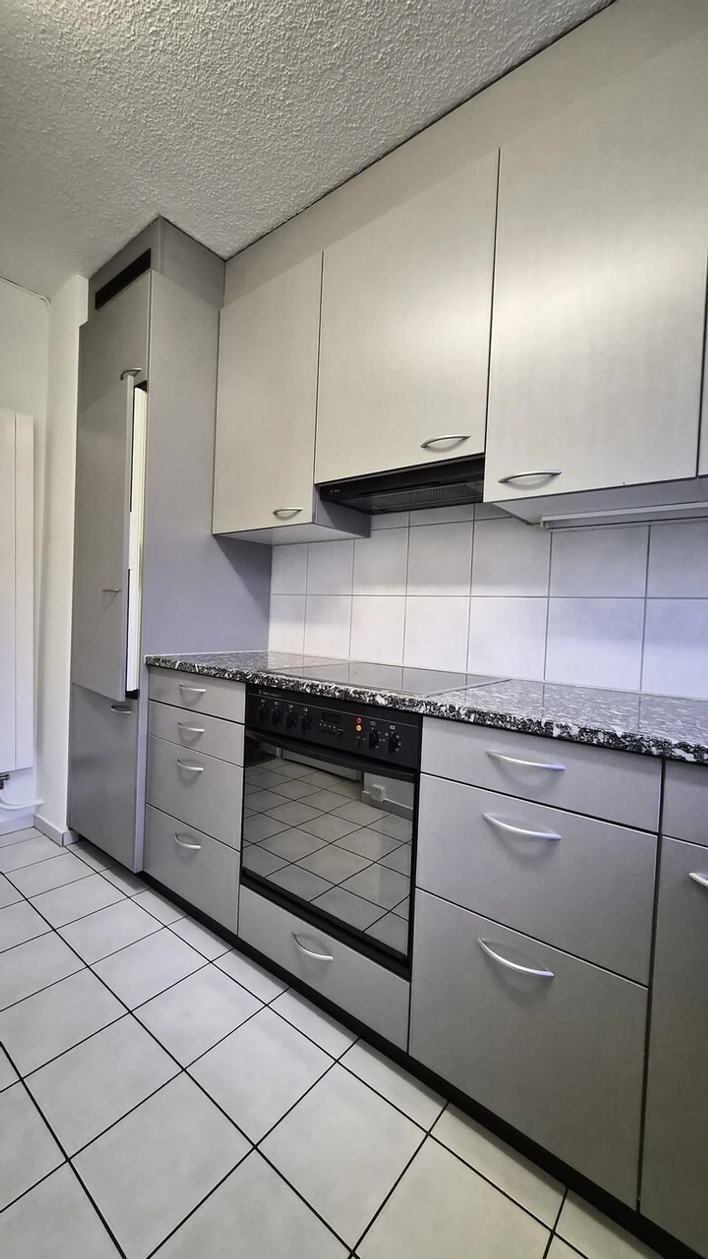 La tua nuova casa in una posizione centrale Appartamento 4 stanze con balcone - Foto 3 di 6