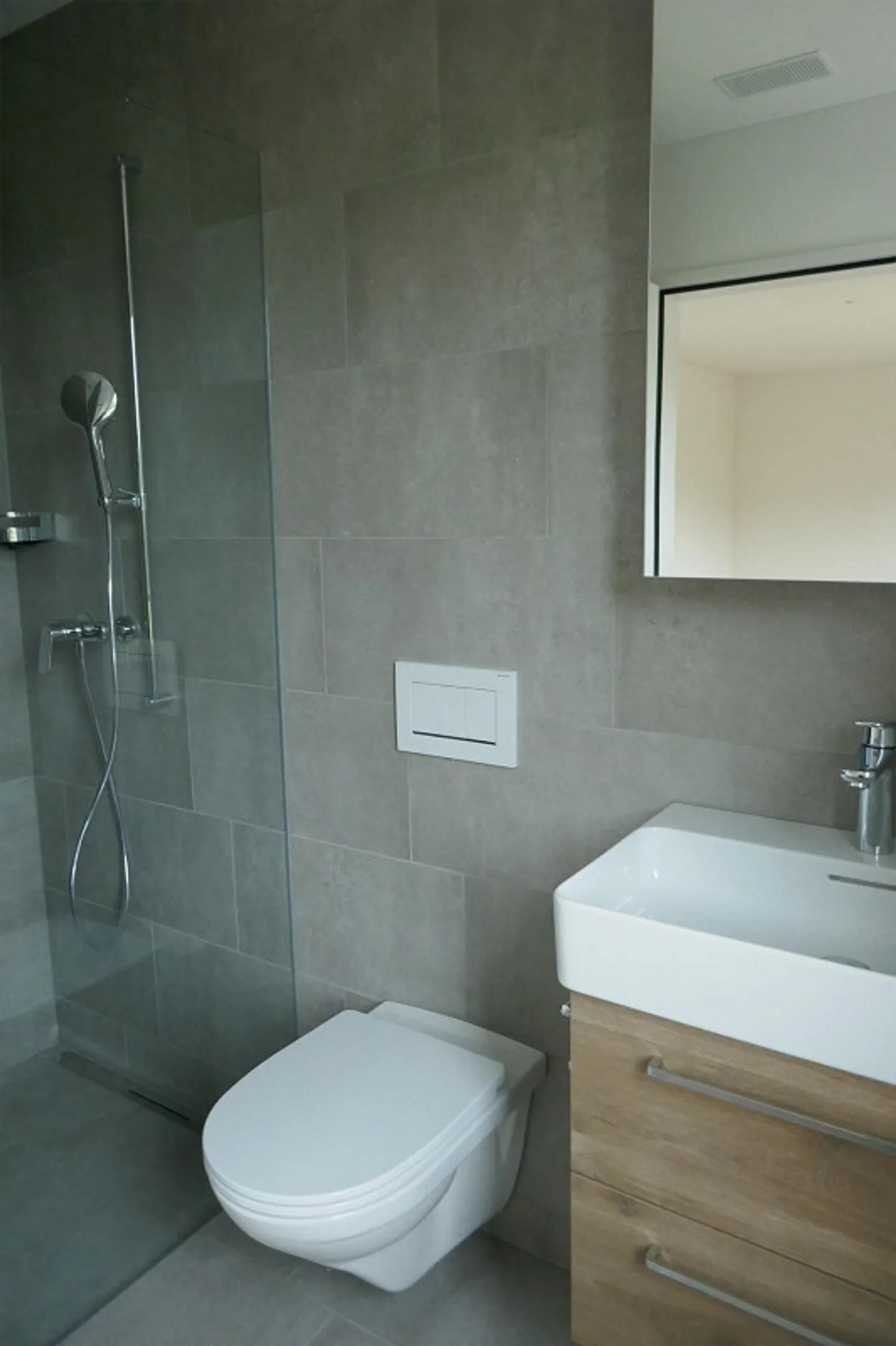 Appartement attrayant de 3,5 pièces - Photo 6 sur 8