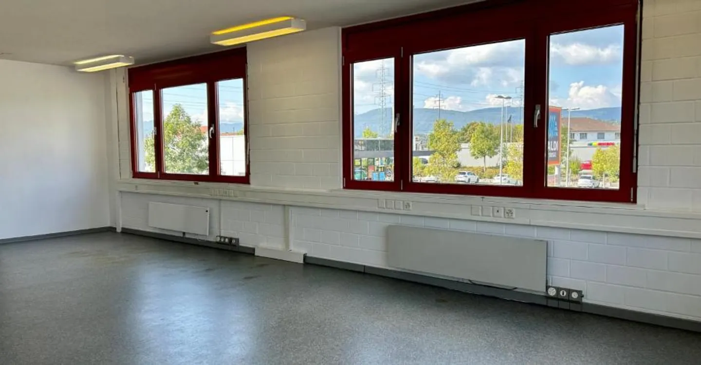 Vielseitiges Atelier zu Vermieten - Foto 3 von 4