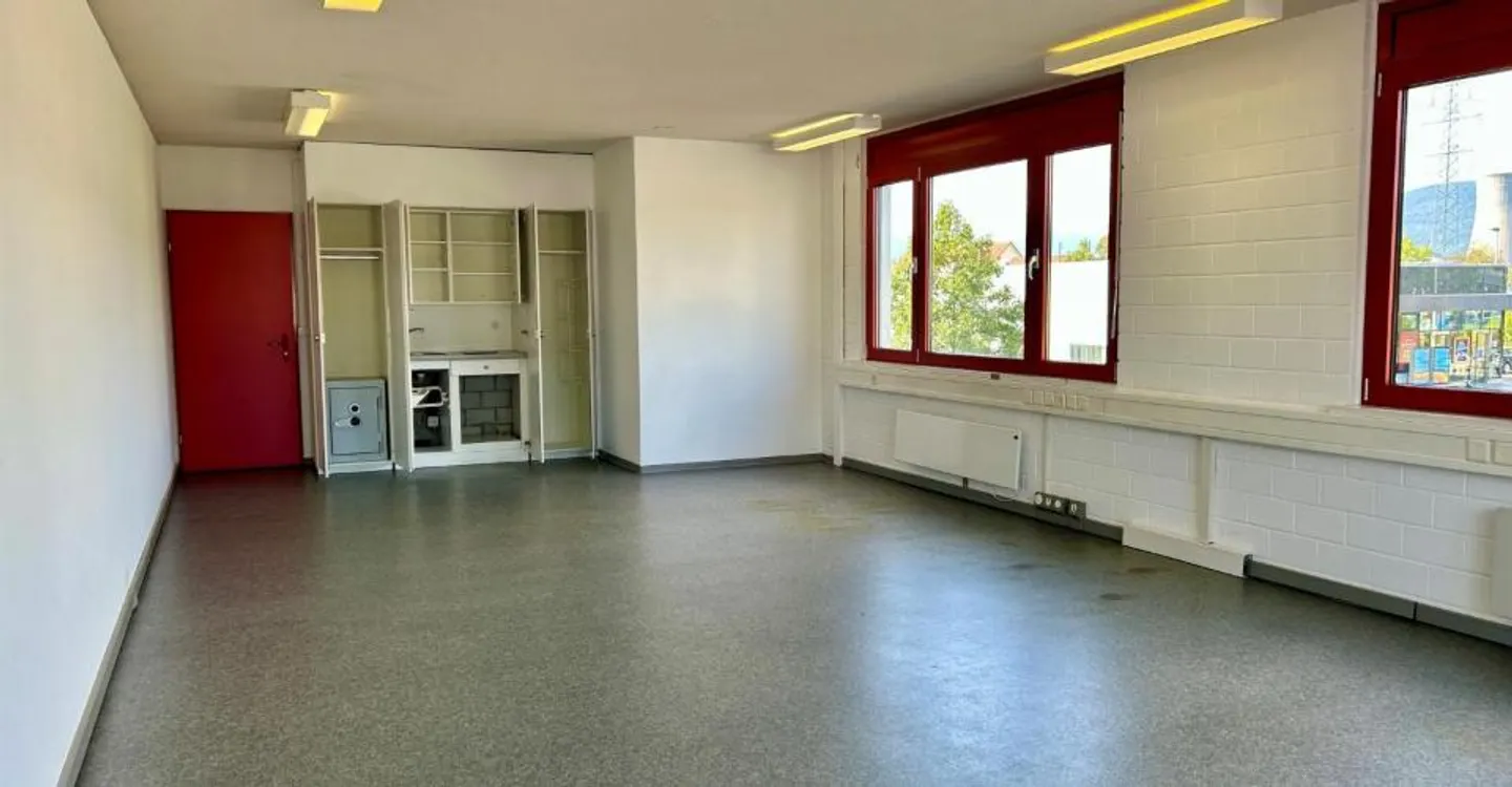 Vielseitiges Atelier zu Vermieten - Foto 2 von 4