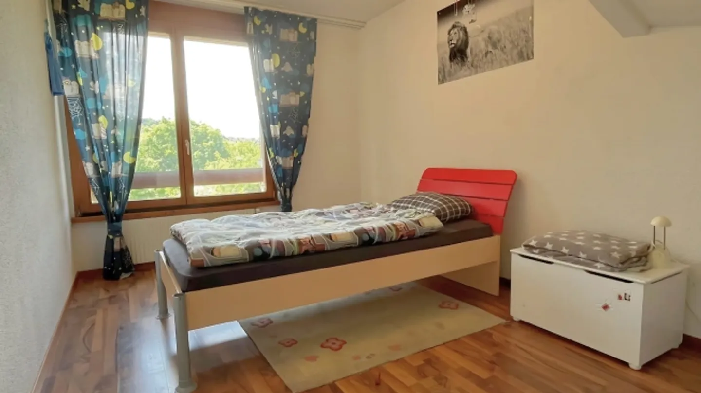 Corner townhouse with workshop possibility in Gebenstorf, 6.5 rooms - Photo 7 of 13