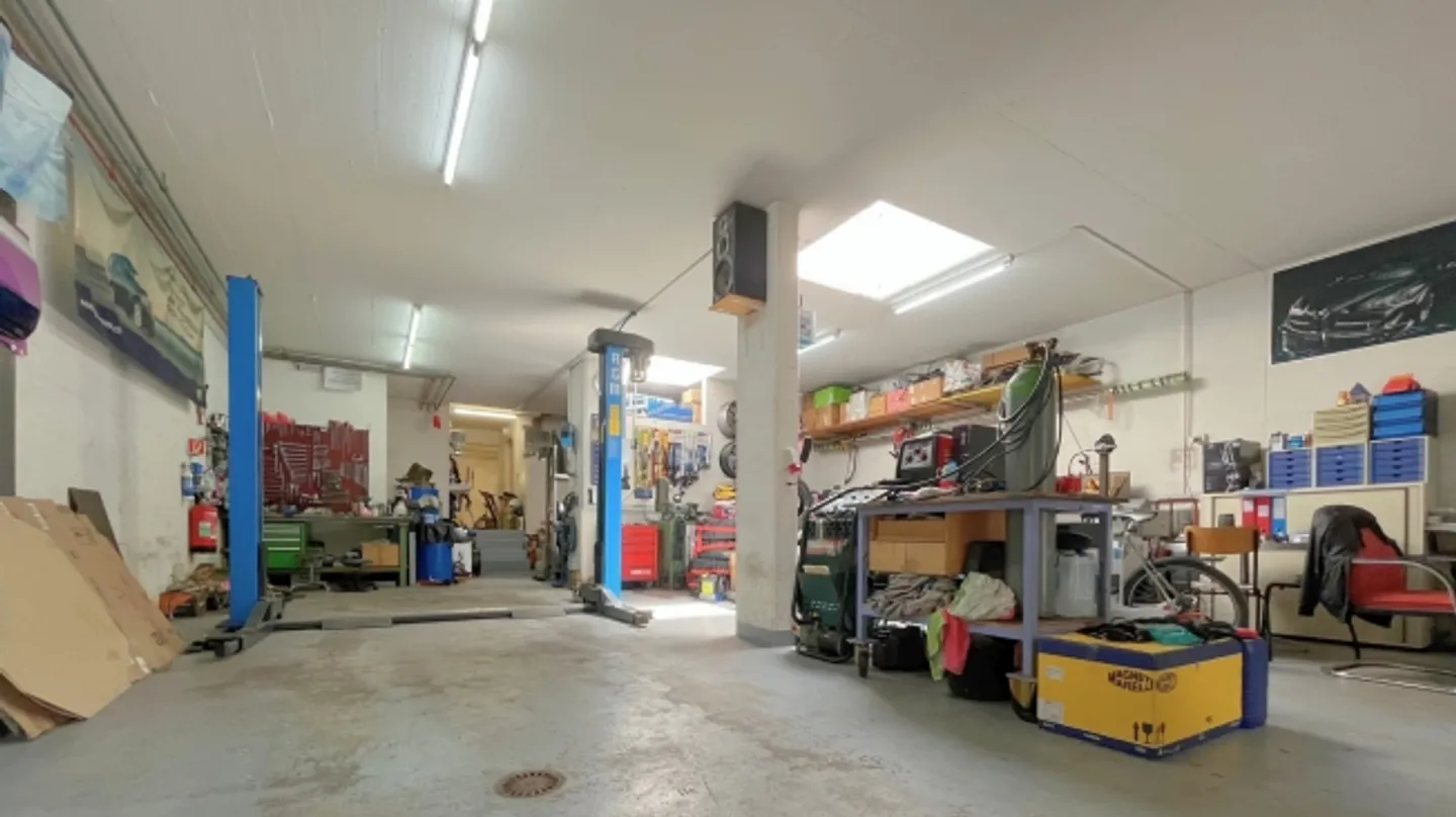 Corner townhouse with workshop possibility in Gebenstorf, 6.5 rooms - Photo 12 of 13