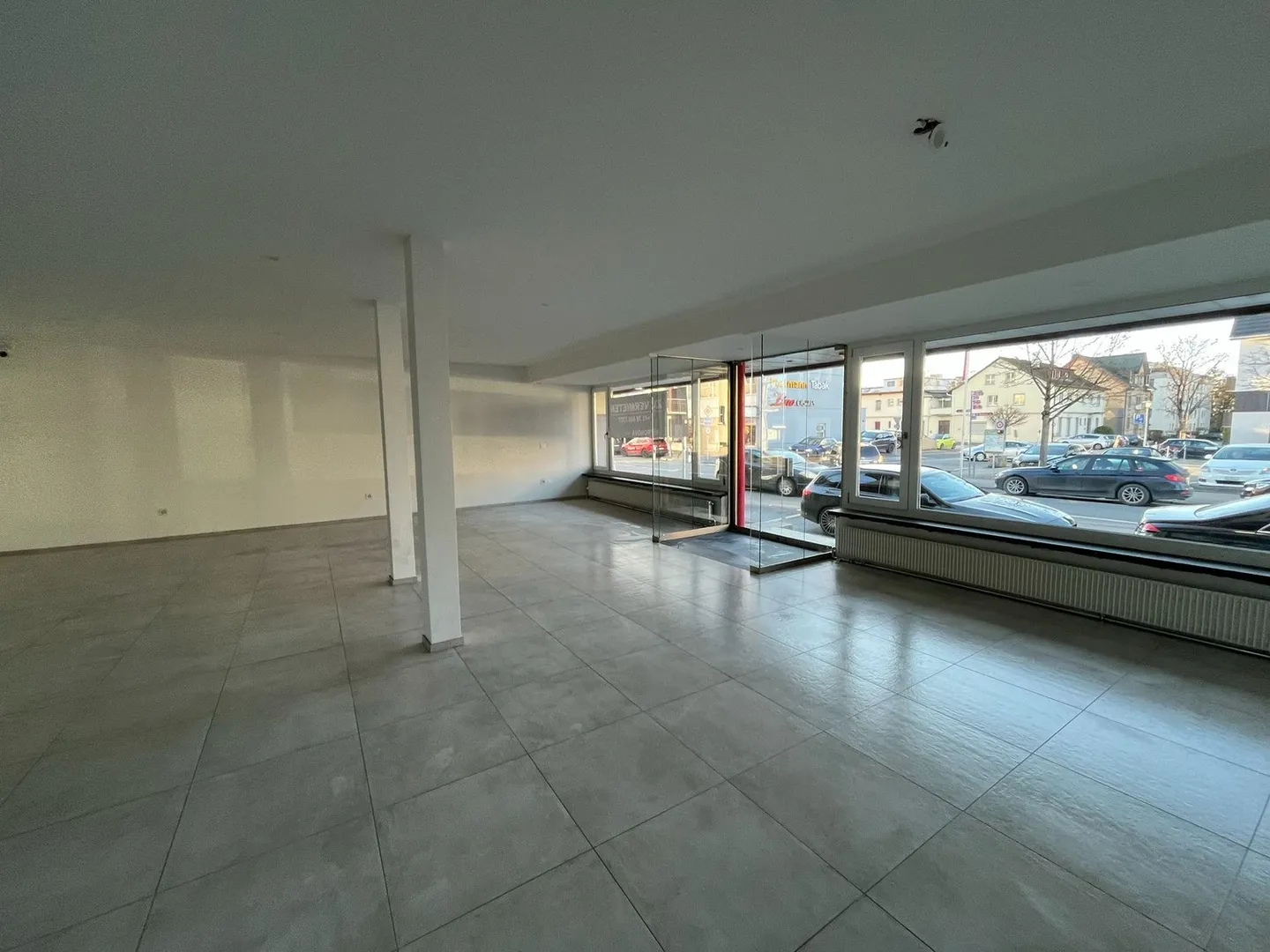 Spazio commerciale moderno in una posizione centrale a Kreuzlingen - Foto 3 di 4