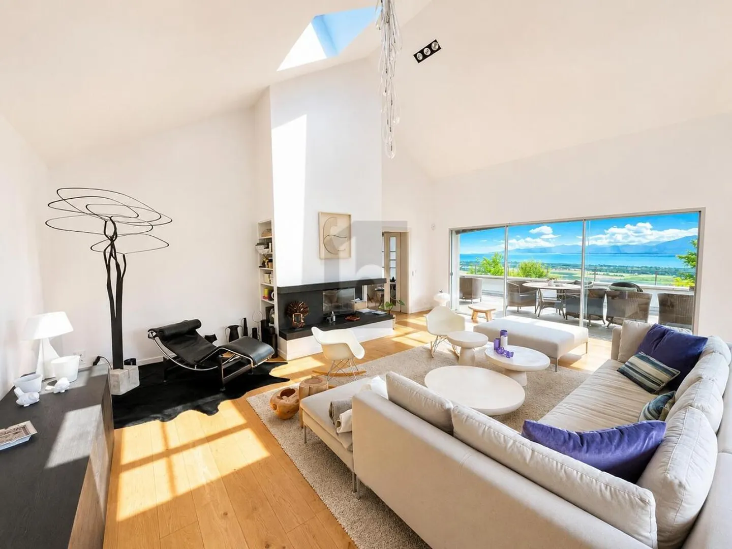 SPLENDIDO CON VISTA PANORAMICA SUL LAGO - Foto 4 di 6