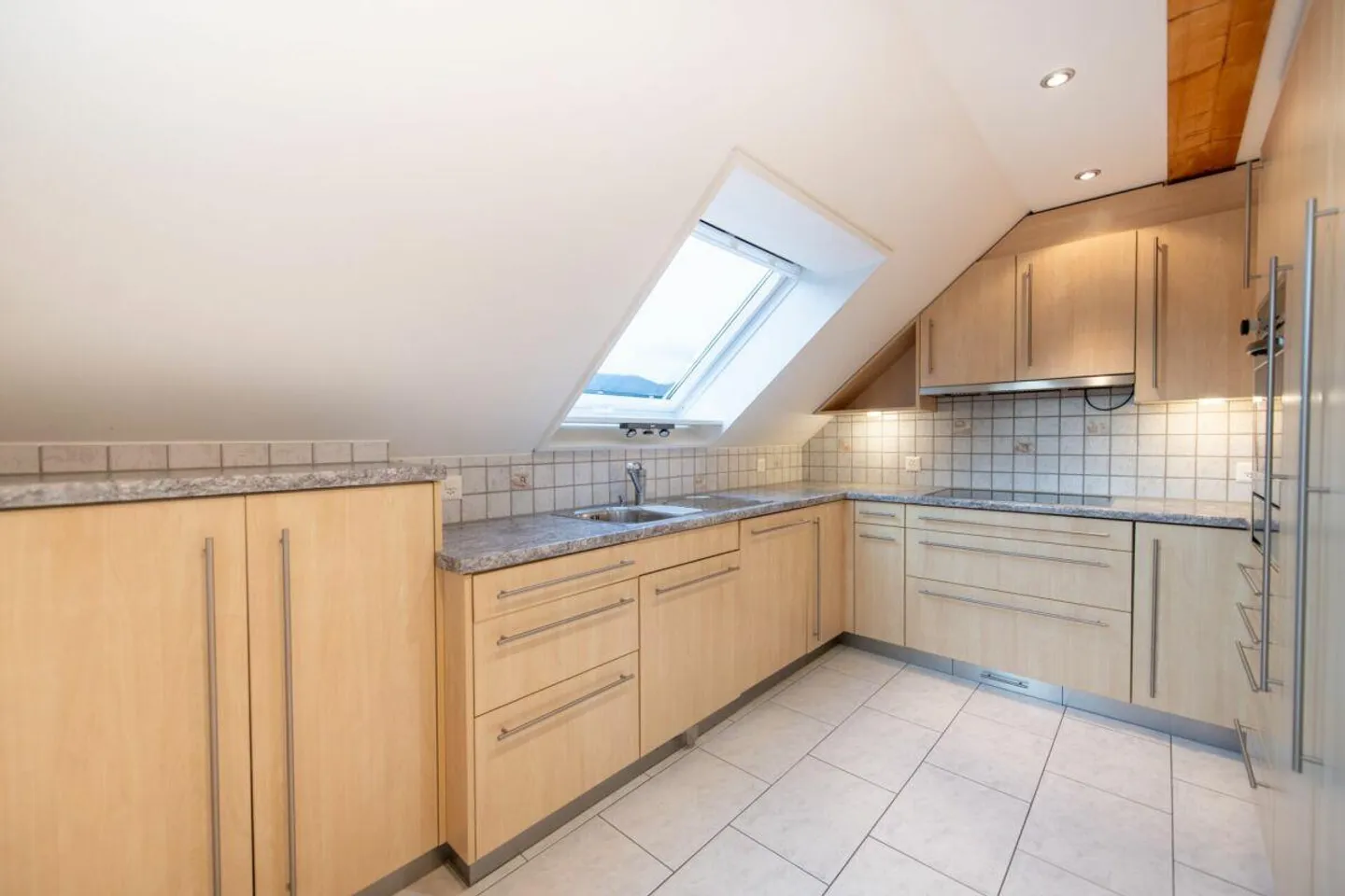 Vivre avec Perspective : Maison de Rangée d'Angle avec Deux Unités et Beaucoup d'Espace - Photo 20 sur 30