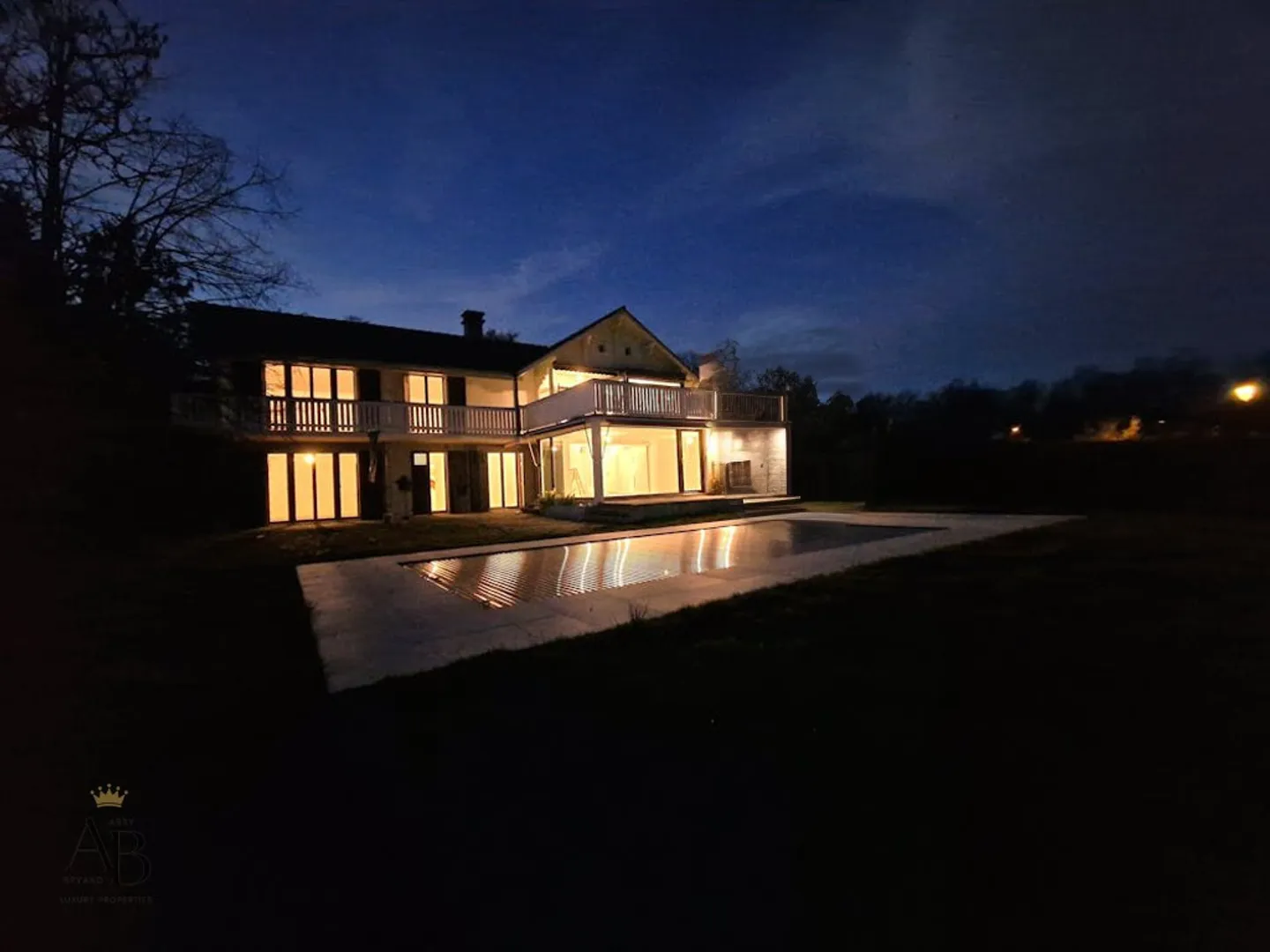 Villa Azur, prächtiges Schwimmbad und Garten, Wärmepumpe, Bellevue - Foto 13 von 13