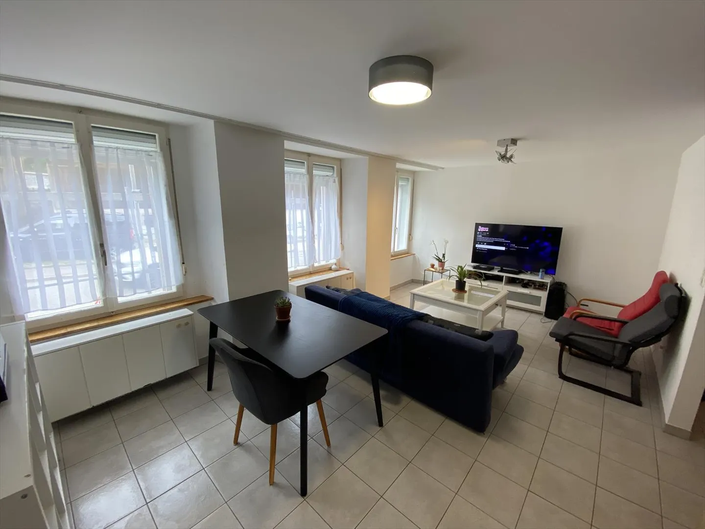 Edificio con 3 appartamenti con tetto completamente ristrutturato (2025) - Foto 10 di 23