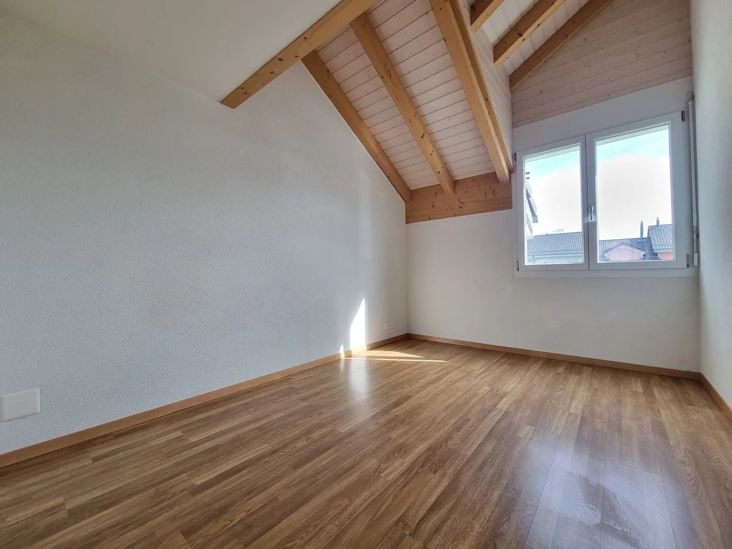 Single house for rent - Photo 7 of 17