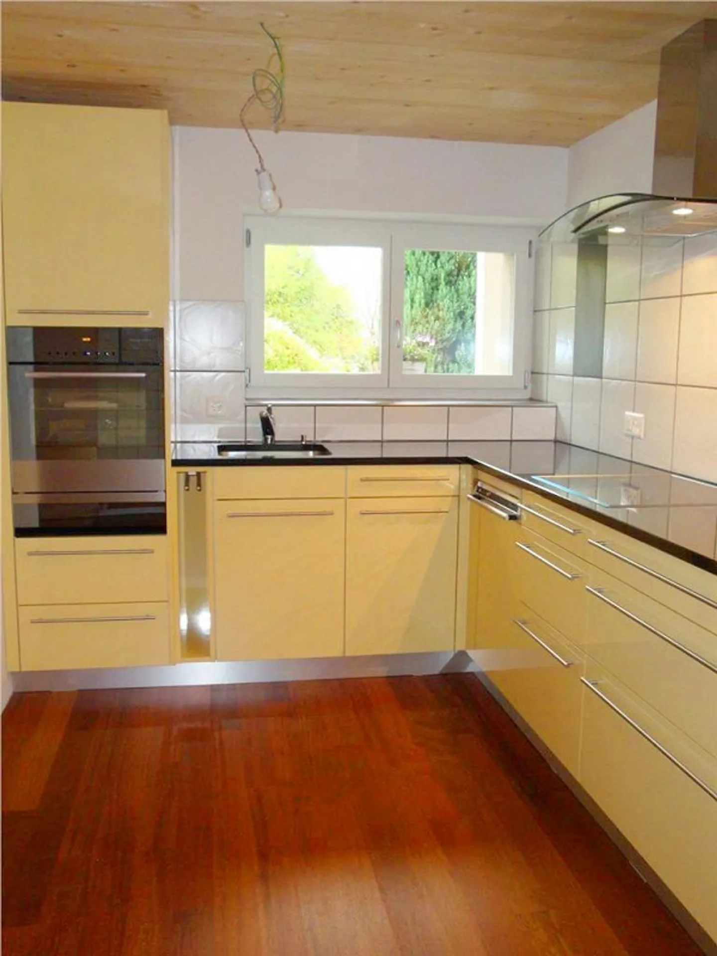 Casa a schiera angolare di 5 1/2 stanze, 200 m2 - Foto 6 di 10