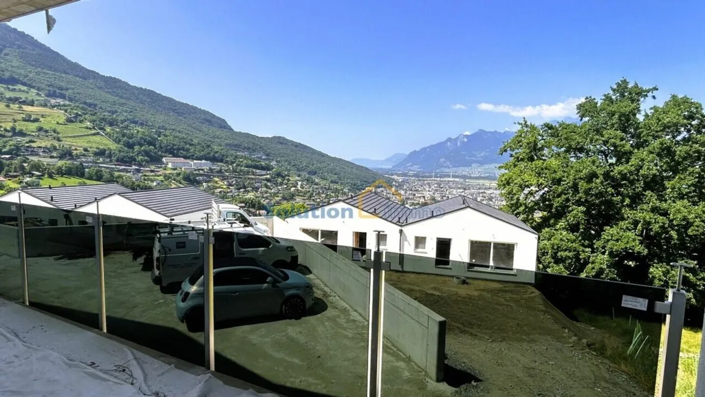 Casa a gradini in affitto - Foto 4 di 13