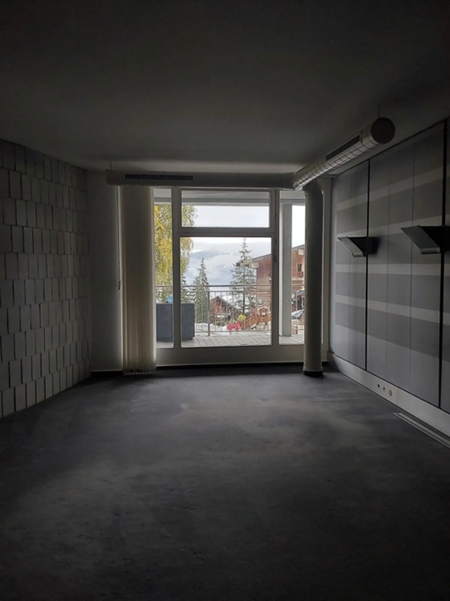 Exceptional Commercial Space - Photo 9 of 13