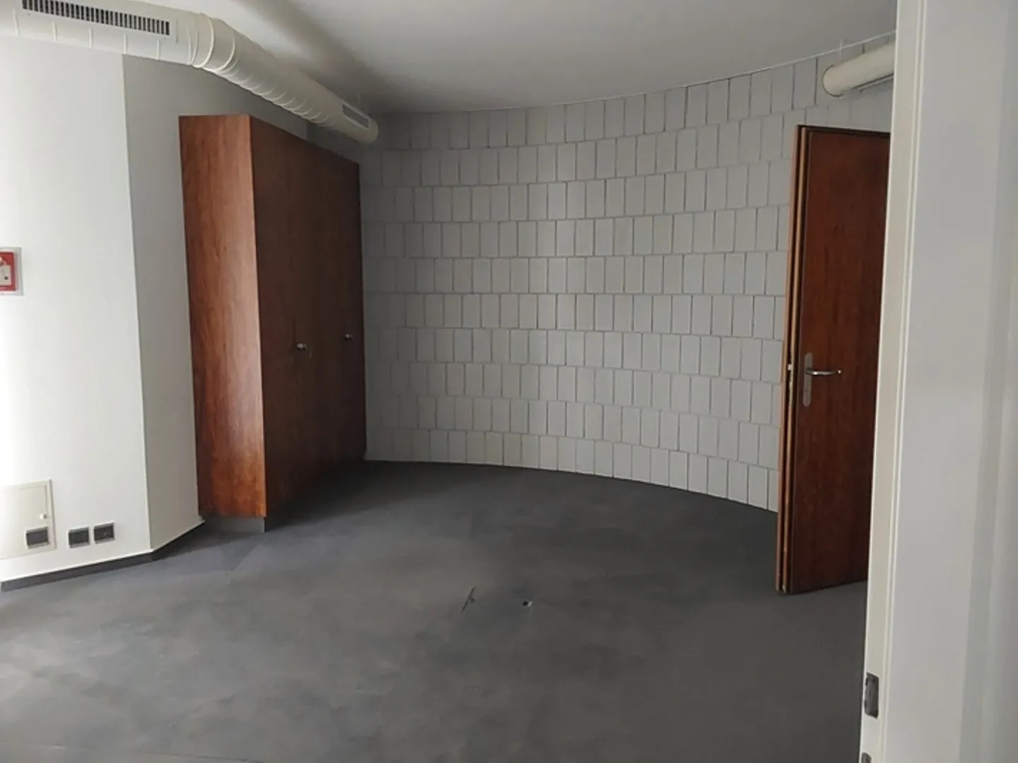 Exceptional Commercial Space - Photo 11 of 13