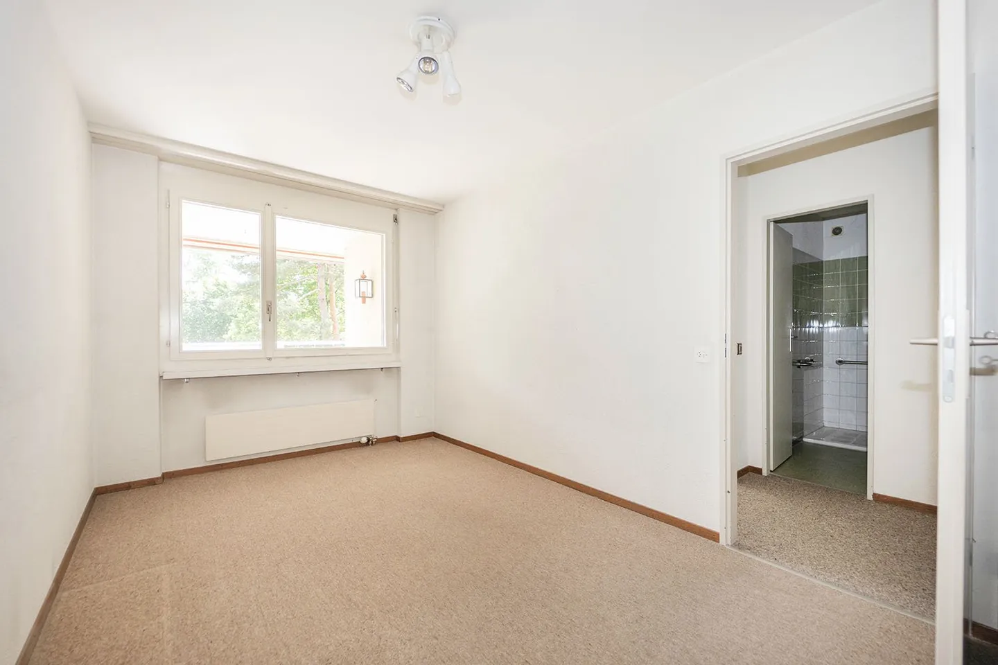 RÉSERVÉ - Appartement attrayant à usage personnel ou comme bien d'investissement - Photo 9 sur 14