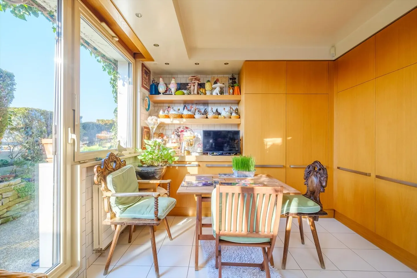 Penthouse 4.5 Rooms - 360-Degree View - Price Negotiable - Photo 6 of 10