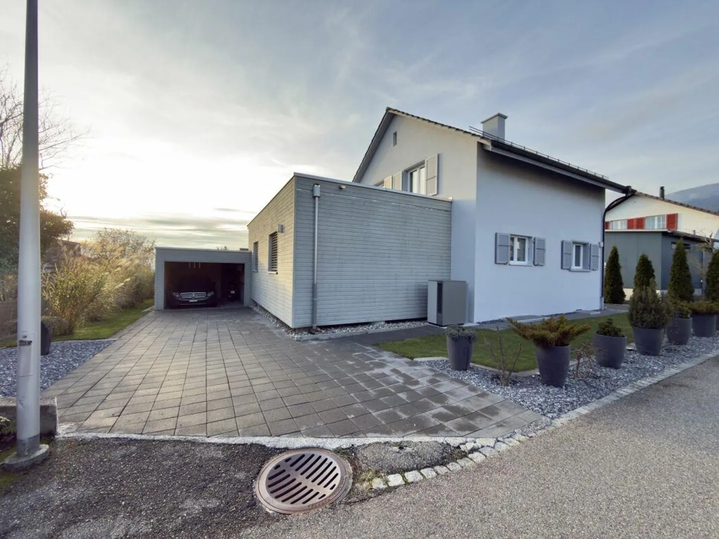 Traumhaus mit Pool und Alpenblick - Foto 2 von 8