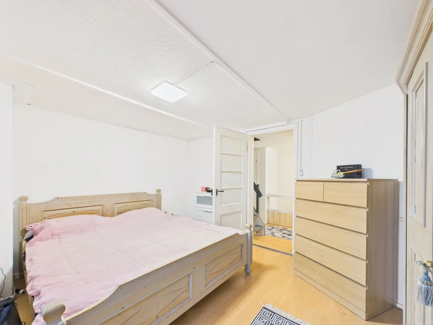 Charmante maison de ville de 5,5 pièces avec beaucoup d'espace pour la famille - Photo 5 sur 12