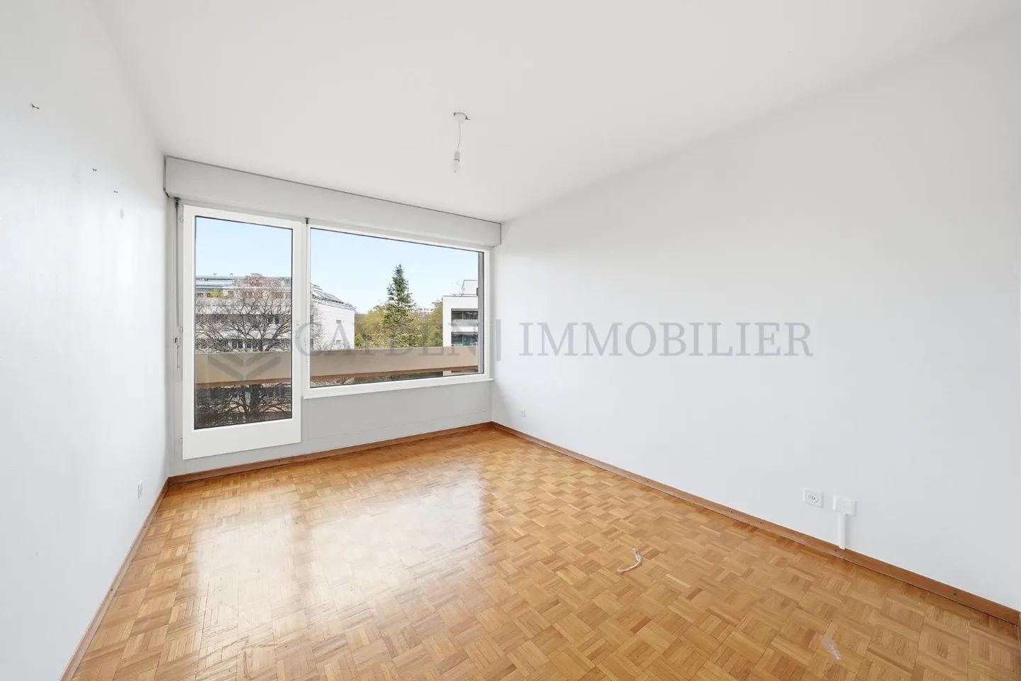 Beautiful 7-room apartment in the Malagnou area - Photo 8 of 9