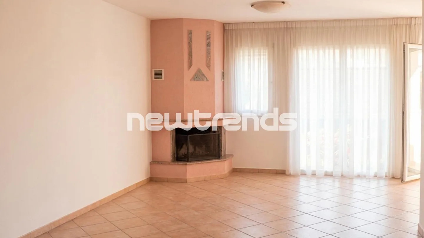 Raffinierte Villa mit Garten - Foto 4 von 17