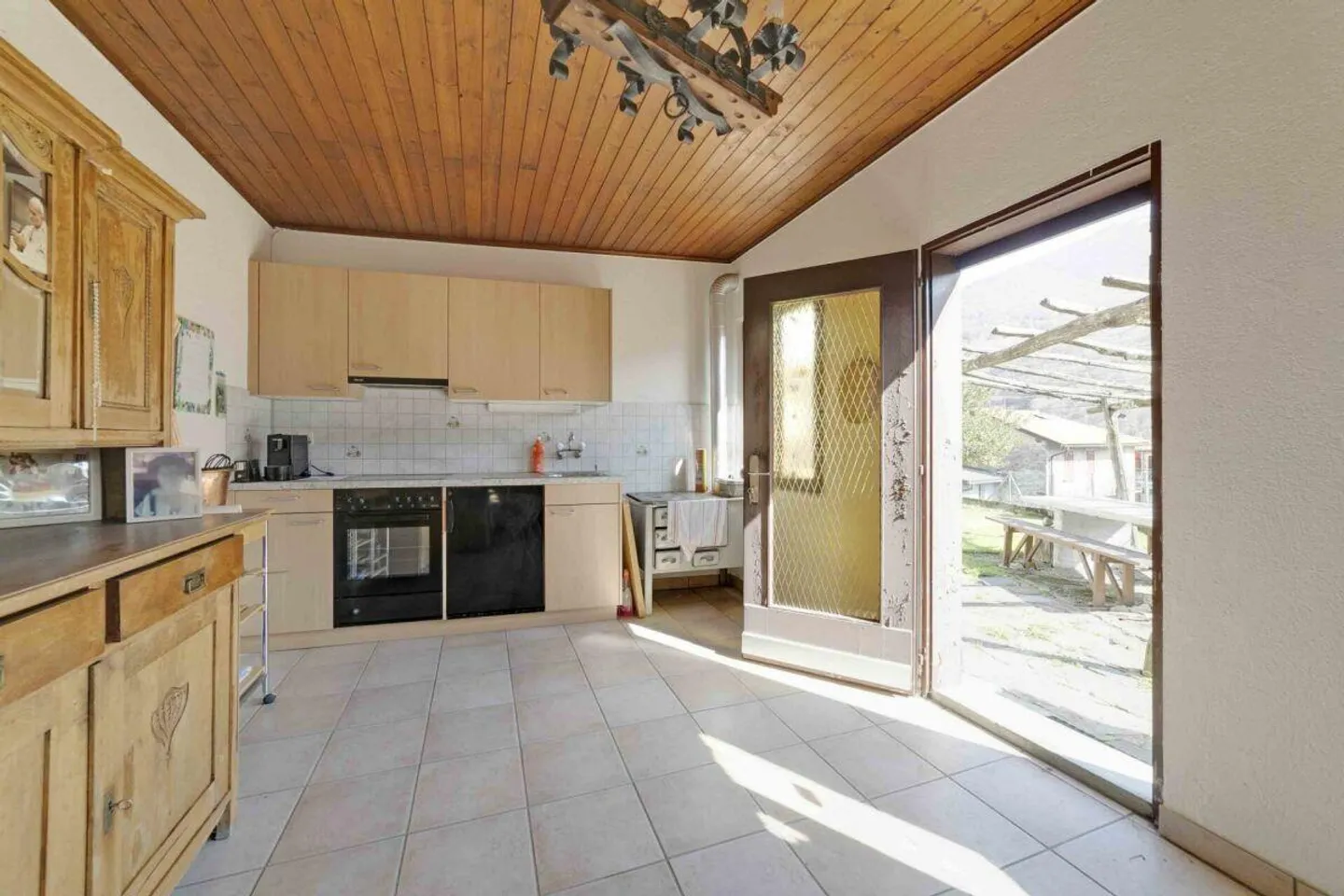 Casa unifamiliare - Foto 10 di 15
