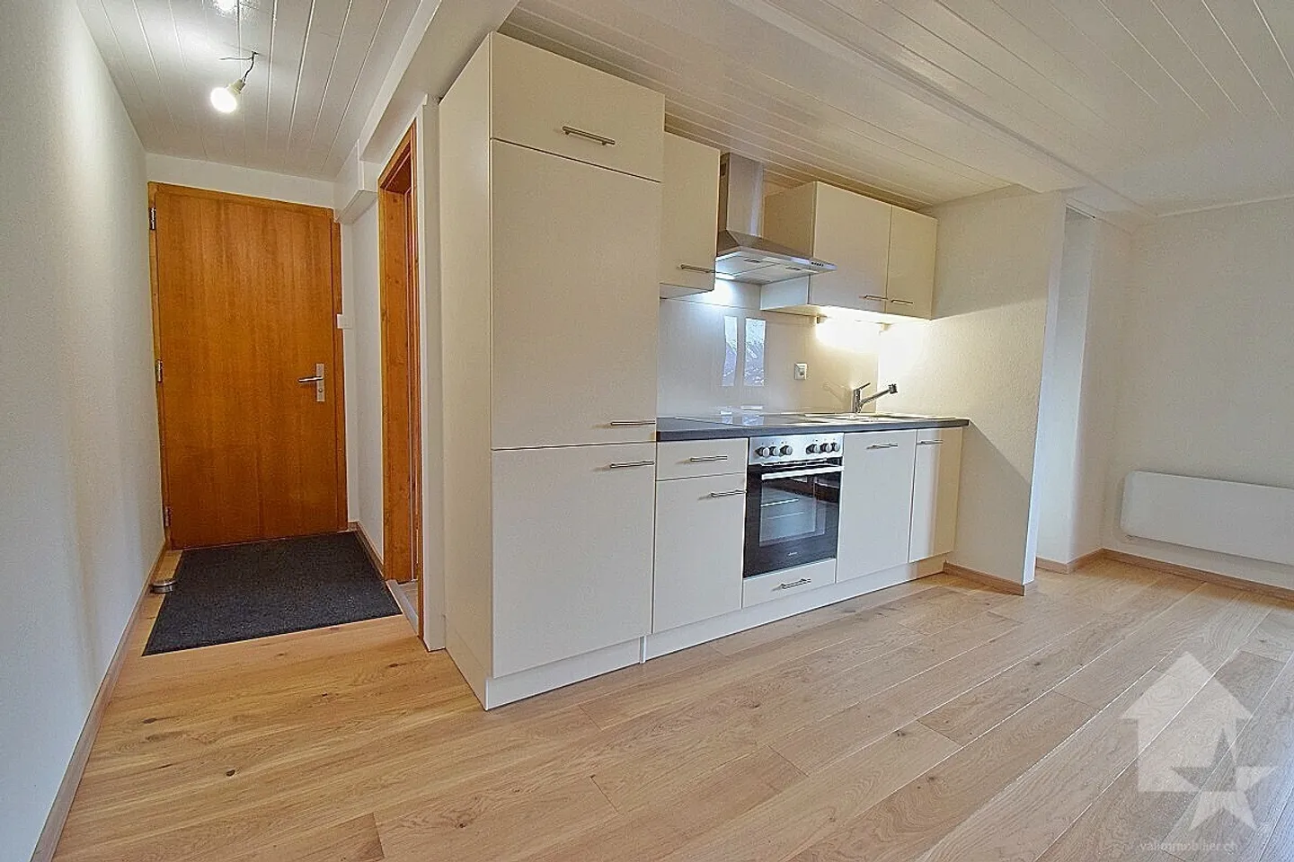 Magnifique appartement de 3,5 pièces entièrement rénové en 2025 - Photo 4 sur 12