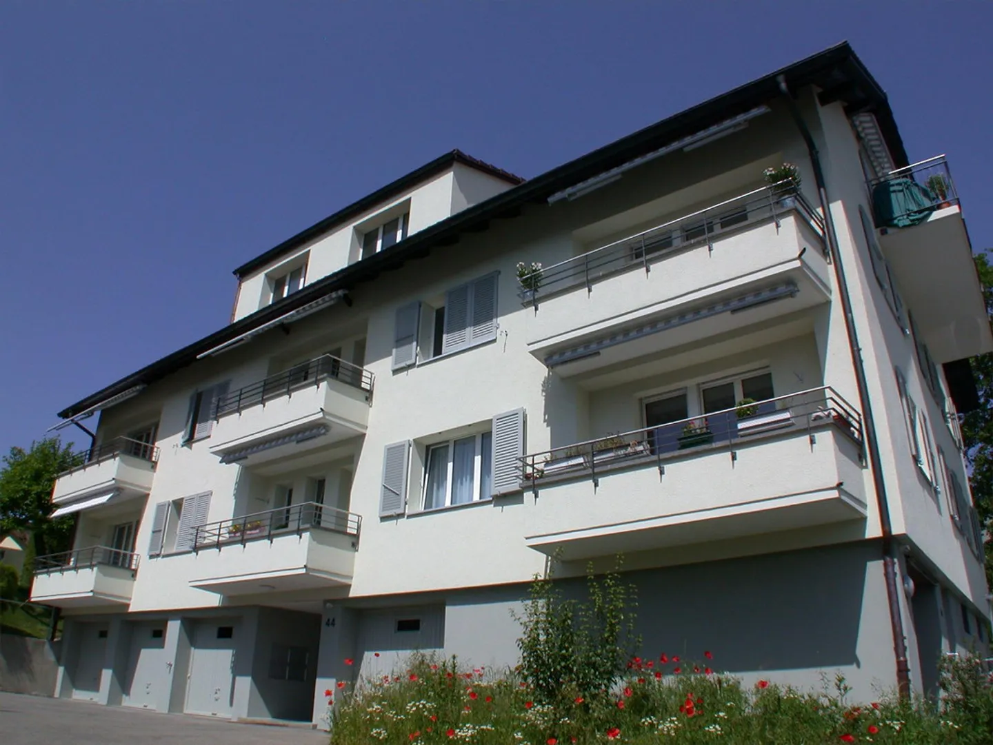 Bell'appartamento nella migliore posizione a Köniz! - Foto 1 di 9