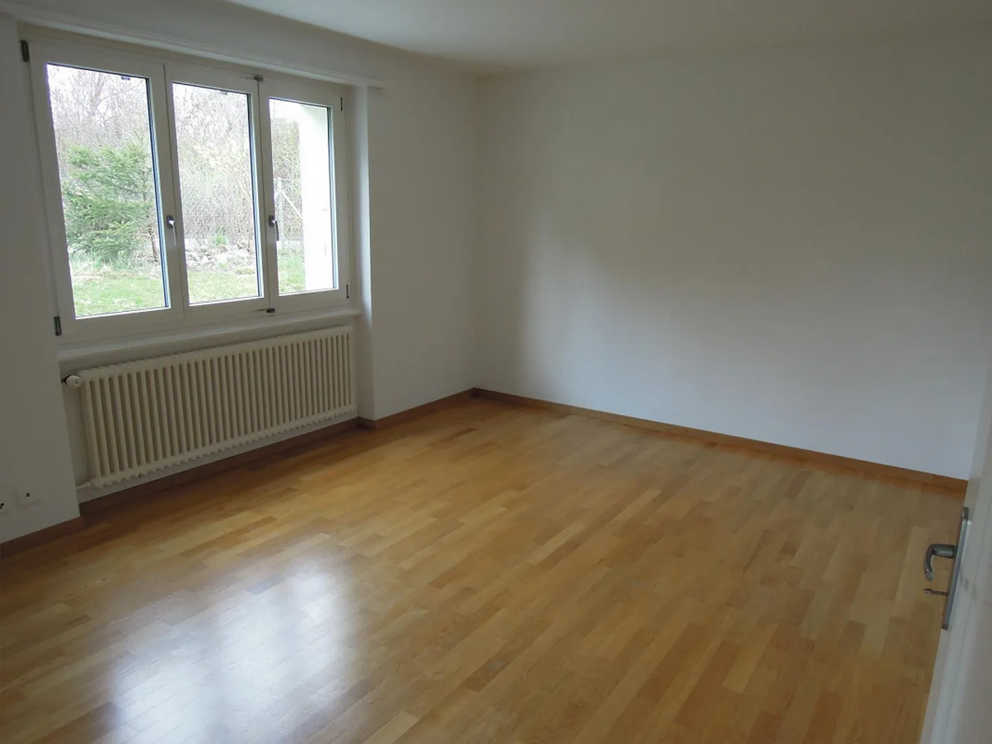 Bell'appartamento nella migliore posizione a Köniz! - Foto 5 di 9