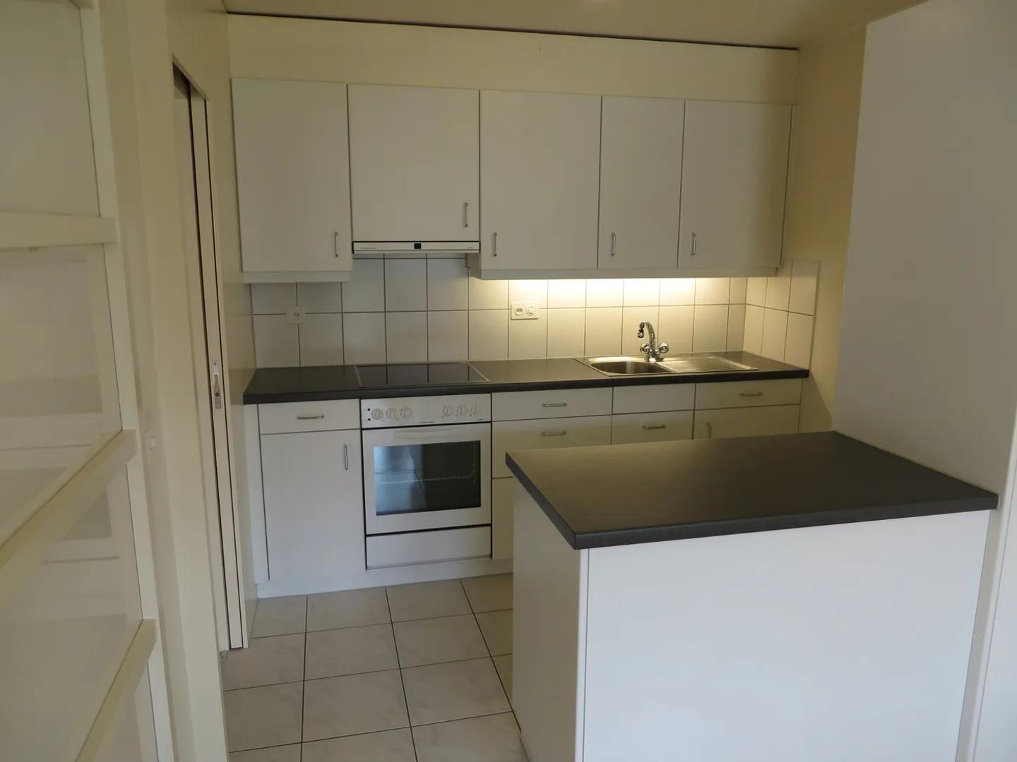 Looking for a new tenant from March 16, 2026! - Photo 2 of 6