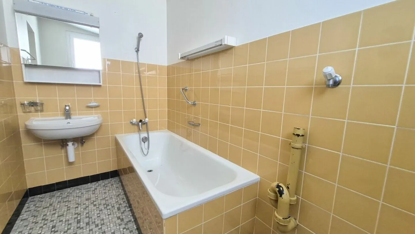 Lumineux appartement de 3.5 pièces aux Ponts-de-Martel - Photo 7 sur 8