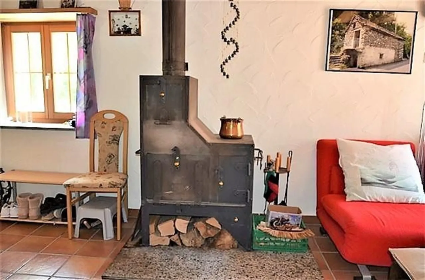 «3-stöckiges rustikales Haus mit großer Terrasse und kleinem Garten / Bel rustico di 3 piani con grande terrazza e piccolo giardino» - Foto 3 di 17