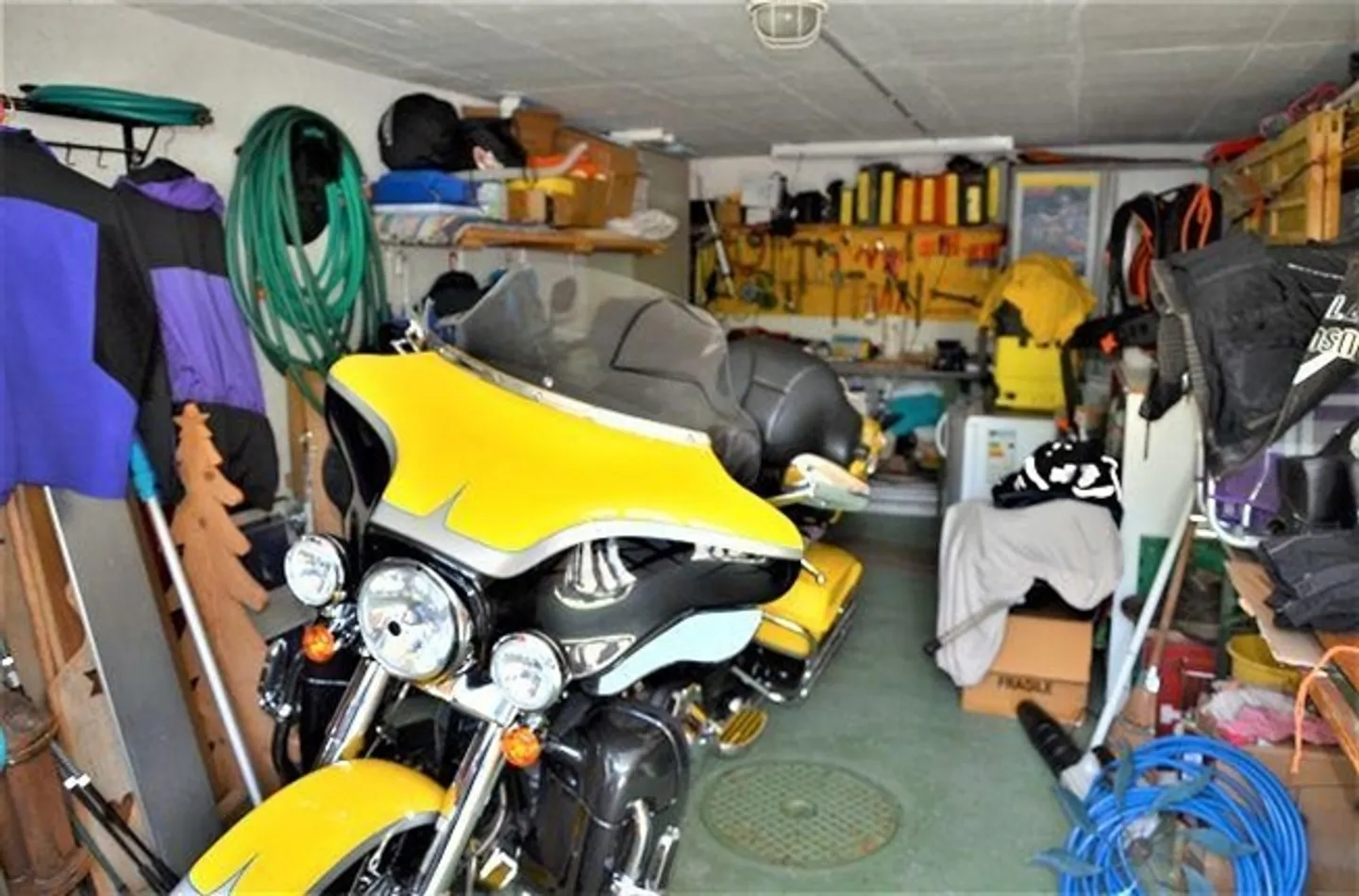 «3-stöckiges rustikales Haus mit großer Terrasse und kleinem Garten / Bel rustico di 3 piani con grande terrazza e piccolo giardino» - Foto 10 di 17