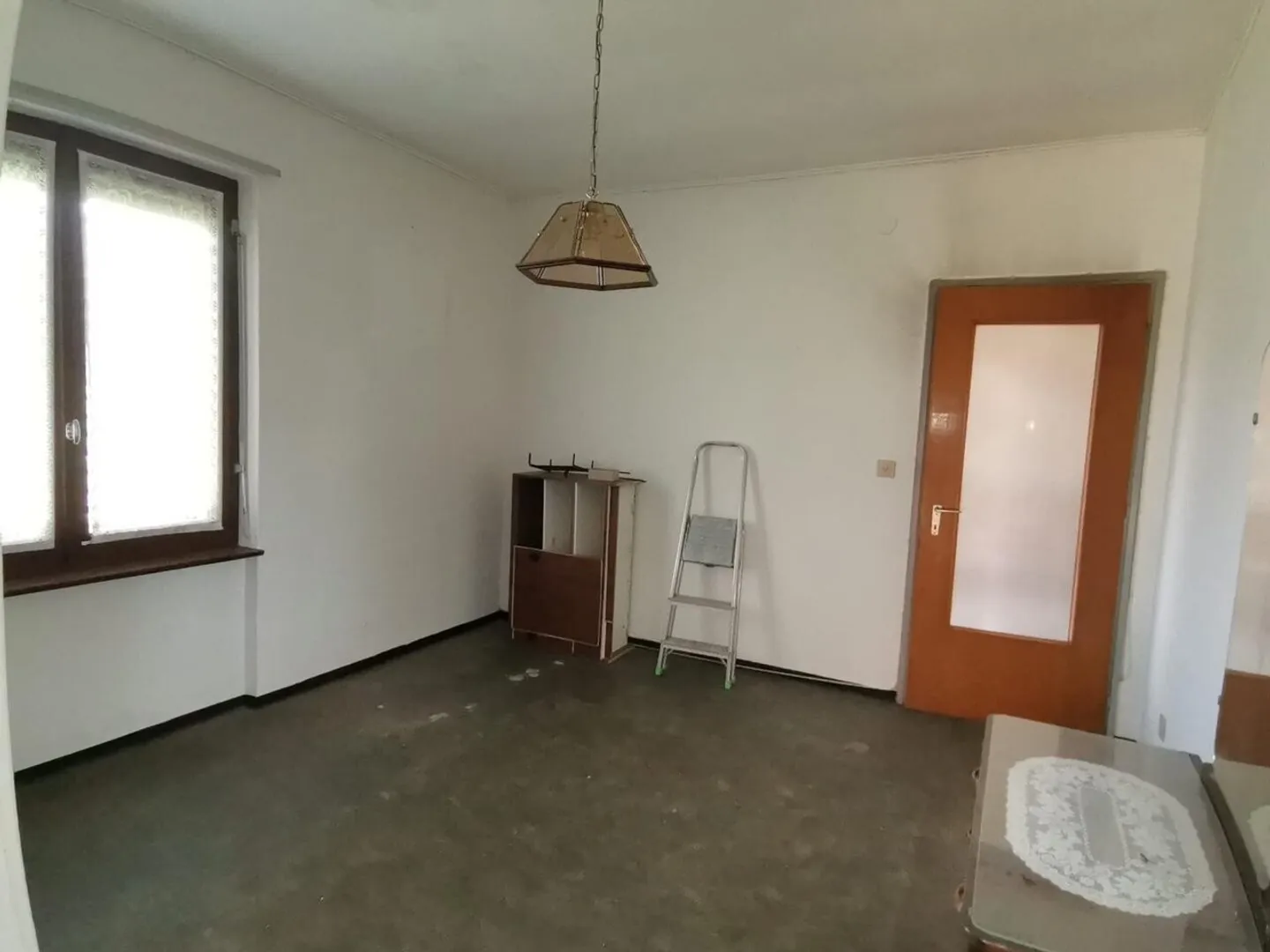 Charmantes Haus mit Garten - Foto 6 von 13